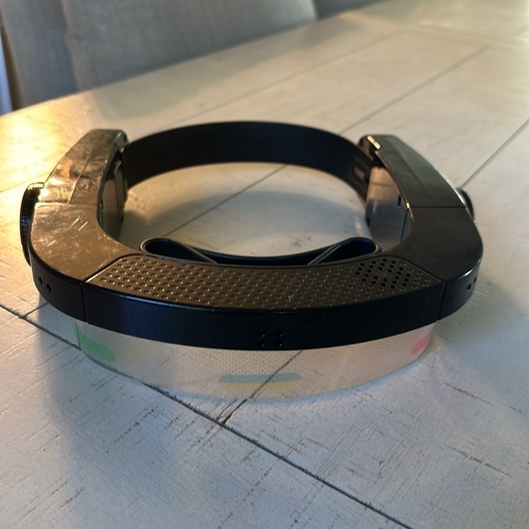 Simon Optix wearable Simon game - Picture 3 of 5